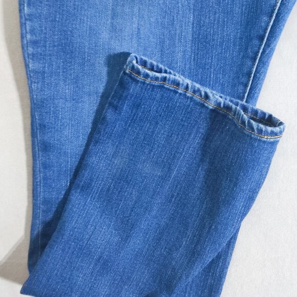 Signature by Levi Strauss jeans women's size 18M denim blue colour straight leg - Picture 10 of 16